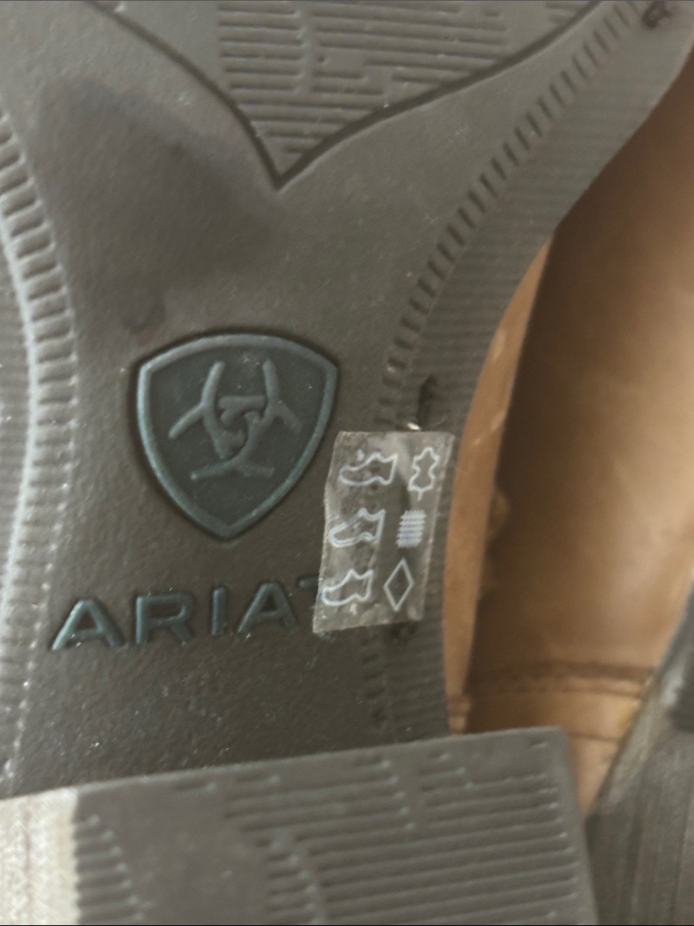 Ariat Hadley leather ankle boots 
Size 7B - Picture 11 of 11